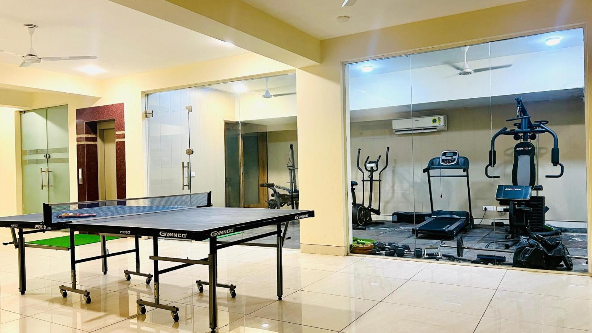 Olive Service Apartments - Golf Course Road Gurgaon Eksteriør billede